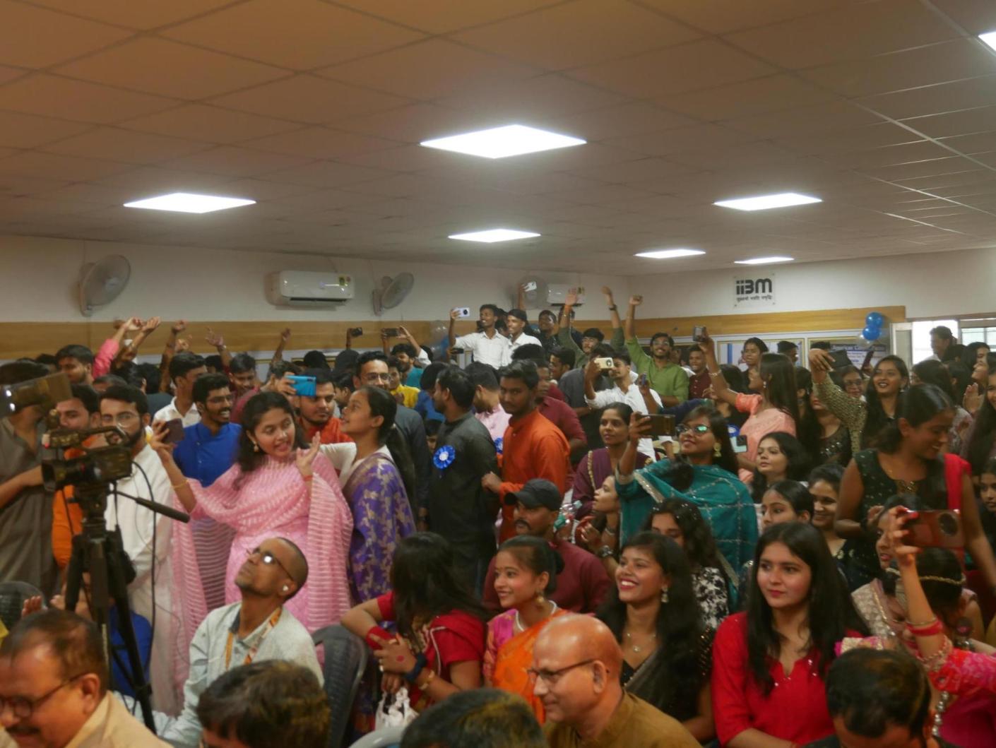 नृत्योत्सव 2.0 - Navratri Dance Competition at IIBM Patna